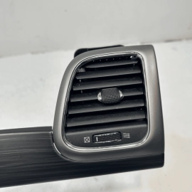 19-2021 JEEP GRAND CHEROKEE DASH PASSENGER SIDE OUTER AIR VENT GRILLE BEZEL OEM