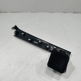 19-2021 JEEP GRAND CHEROKEE DASH PASSENGER SIDE OUTER AIR VENT GRILLE BEZEL OEM