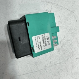 AUDI Q3 2.0L FUEL PUMP COMPUTER CONTROL MODULE UNIT 2015-2018 OEM