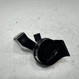 2015-2018 AUDI Q3 QUATTRO FRONT RIGHT SIDE HIGH NOTE TONE HORN SIGNAL OEM