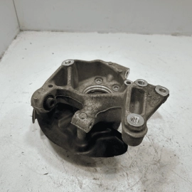2015-2018 AUDI Q3 QUATTRO REAR DRIVER SIDE WHEEL HUB & SPINDLE KNUCKLE OEM