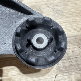 2015-2018 AUDI Q3 QUATTRO 64K REAR DIFFERENTIAL AXLE CARRIER W/MODULE OEM