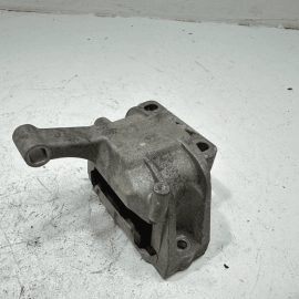 2015-2018 AUDI Q3 QUATTRO TRANSMISSSION GEARBOX FRONT MOUNT HOUSING UNIT OEM