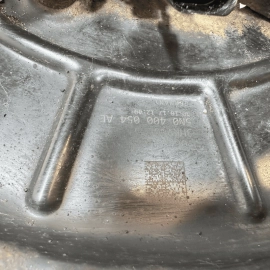 2015-2018 AUDI Q3 QUATTRO FRONT PASSENGER SIDE WHEEL HUB & SPINDLE KNUCKLE OEM