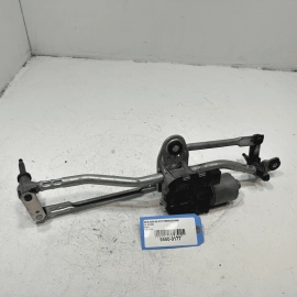 2015-2018 AUDI Q3 FRONT WINDSHIELD WIPER TRANSMISSION LINKAGE W/ MOTOR OEM