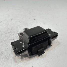 2015-2018 AUDI Q3 QUATTRO TRANSMISSSION GEARBOX LEFT MOUNT HOUSING UNIT OEM