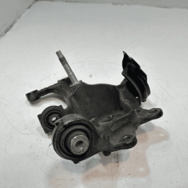 TOYOTA CAMRY 2.5L FWD REAR PASSENGER SIDE SPINDLE KNUCKLE OEM 2018-2024