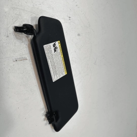 2017-2018 AUDI Q3 FRONT DRIVER SIDE UPPER ROOF SUN VISOR SUNVISOR W/ MIRROR OEM