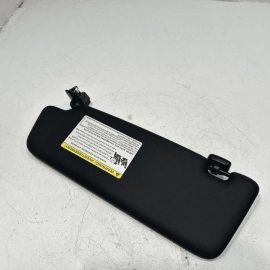 2017-18 AUDI Q3 FRONT PASSENGER SIDE UPPER ROOF SUN VISOR SUNVISOR W/ MIRROR OEM