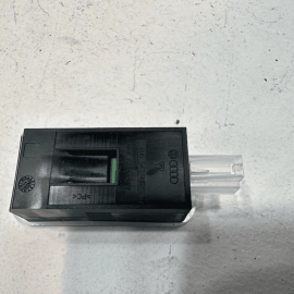 AUDI Q3 2015-2018 АRONT INTERIOR FOOTWELL LIGHT LAMP OEM