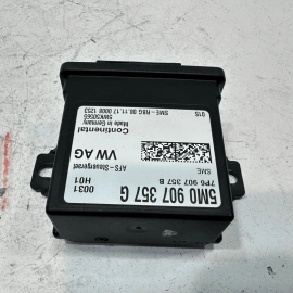 2016-2018 AUDI Q3 HEADLIGHT COMPUTER MODULE W/LED RUNNING LIGHTS OEM