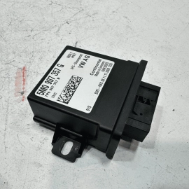 2016-2018 AUDI Q3 HEADLIGHT COMPUTER MODULE W/LED RUNNING LIGHTS OEM