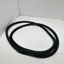 2015 - 2018 AUDI Q3 FRONT LEFT OR RIGHT SIDE DOOR BODY WEATHERSTRIP SEAL OEM