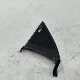 2015-2018 AUDI Q3 FRONT LEFT DRIVER DOOR CORNER AUDIO SPEAKER TWEETER COVER OEM