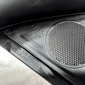 2015-2018 AUDI Q3 FRONT LEFT DRIVER DOOR CORNER AUDIO SPEAKER TWEETER COVER OEM