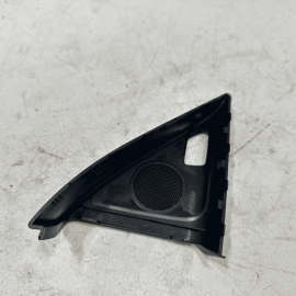 2015-2018 AUDI Q3 FRONT LEFT DRIVER DOOR CORNER AUDIO SPEAKER TWEETER COVER OEM