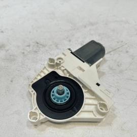 2015-2018 AUDI Q3 QUATTRO FRONT LEFT DRIVER DOOR WINDOW REGULATOR MOTOR OEM