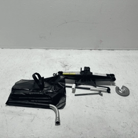 2015-2018 AUDI Q3 QUATTRO EMERGENCY SPARE WHEEL JACK W/ BAG TOOLS KIT OEM