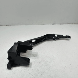 AUDI Q3 2015-2018 FRONT LEFT DRIVER SIDE BUMPER HEADLIGHT MOUNT BRACKET OEM