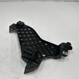 2015-2018 AUDI Q3 FRONT LEFT DRIVER SIDE HEADLIGHT LOWER RETAINER PLATE LAMP OEM
