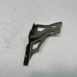 AUDI Q3 2015-2018 FRONT RIGHT PASSENGER SIDE FENDER HOLDER SUPPORT BRACKET OEM