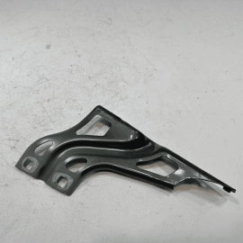 AUDI Q3 2015-2018 FRONT RIGHT PASSENGER SIDE FENDER HOLDER SUPPORT BRACKET OEM