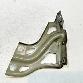 AUDI Q3 2015-2018 FRONT RIGHT PASSENGER SIDE FENDER HOLDER SUPPORT BRACKET OEM