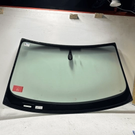2016-2018 AUDI Q3 FRONT WINDSHIELD WINDOW GLASS W/RAIN SENSOR  OEM