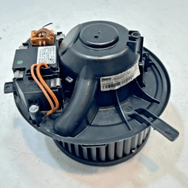 2015-2018 AUDI Q3 2.0L A/C AC AIR HEATER CONDITIONING BLOWER FAN MOTOR OEM