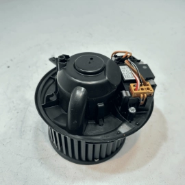 2015-2018 AUDI Q3 2.0L A/C AC AIR HEATER CONDITIONING BLOWER FAN MOTOR OEM