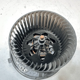 2015-2018 AUDI Q3 2.0L A/C AC AIR HEATER CONDITIONING BLOWER FAN MOTOR OEM