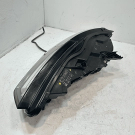 2016-2018 AUDI A6 3.0L FRONT RIGHT PASSENGER SIDE HEADLIGHT XENON DAMAGE OEM