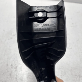 2015-2020 ACURA TLX REAR TRUNK LID RIGHT PASSENGER SIDE HINGE COVER TRIM OE