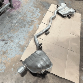 2014-2020 JEEP GRAND CHEROKEE 3.6 L EXHAUST MUFFLER AND TAILPIPE OEM