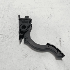 2015-2018 FORD FOCUS 2.0L 2.3L GAS FOOT PEDAL ACCELERATOR THROTTLE OEM