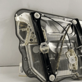 2007-13 Mercedes S550 Front Right Passenger Door Window Regulator & Carrier