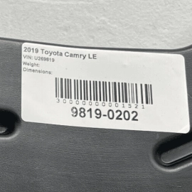 TOYOTA CAMRY 2018 2019 2020 2021 Avalon REAR LEFT DRIVER SIDE GUIDE AIR DUC