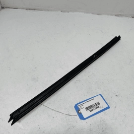 2012-2018 AUDI S6 REAR LEFT DRIVER DOOR WINDOW INNER DOOR WINDOW SLOT SEAL OEM
