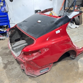 TOYOTA CAMRY REAR QUARTER LH & RH SIDE CLIP BODY PANEL W/ WINDSHIELD OEM 2018-24