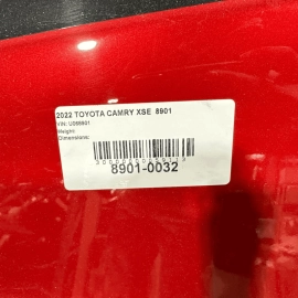 TOYOTA CAMRY REAR QUARTER LH & RH SIDE CLIP BODY PANEL W/ WINDSHIELD OEM 2018-24