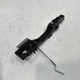2016-2021 HONDA CIVIC FRONT PASSENGER SIDE EXTERIOR DOOR HANDLE BASE BRACKET OEM