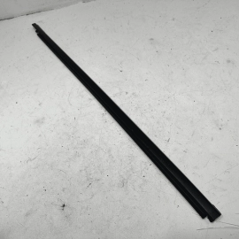 HONDA CIVIC SEDAN FRONT PASSENGER DOOR WINDOW BELT MOLDING TRIM 2016-2021 OEM