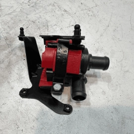 2016-2018 AUDI S6 4.0L ENGINE COOLANT AUXILIARY WATER PUMP W/ BRACKET OEM