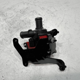 2016-2018 AUDI S6 4.0L ENGINE COOLANT AUXILIARY WATER PUMP W/ BRACKET OEM