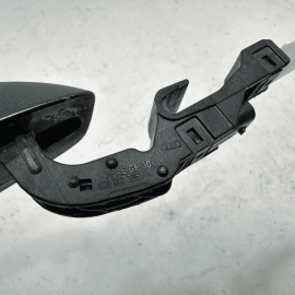 2013-2018 AUDI S6 FRONT OR REAR LEFT DRIVER SIDE DOOR EXTERIOR HANDLE *Z7S* OEM 2013-2018 AUDI S6 FRONT OR REAR LEFT DRIVER SIDE DOOR EXTERIOR HANDLE *Z7S* OEM