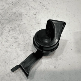 2013-2018 AUDI S6 4.0L FRONT RIGHT PASSENGER SIDE HIGH TONE NOTE SIGNAL HORN OEM