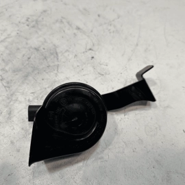 2013-2018 AUDI S6 4.0L FRONT LEFT DRIVER SIDE LOW TONE NOTE SIGNAL HORN OEM