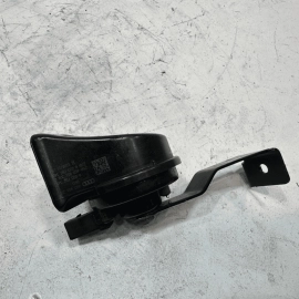 2013-2018 AUDI S6 4.0L FRONT LEFT DRIVER SIDE LOW TONE NOTE SIGNAL HORN OEM