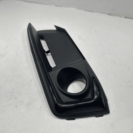 2016-2021 HONDA CIVIC FRONT RIGHT PASSENGER SIDE LOWER FOG LIGHT COVER BEZEL OEM