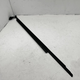 2014-2018 AUDI A6 S6 FRONT LEFT DRIVER SIDE DOOR WINDOW BELT MOLDING BLACK OEM